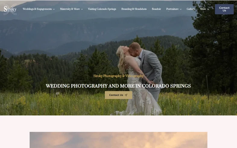 Siroky Photography homepage with a couple kissing in a mountain meadow